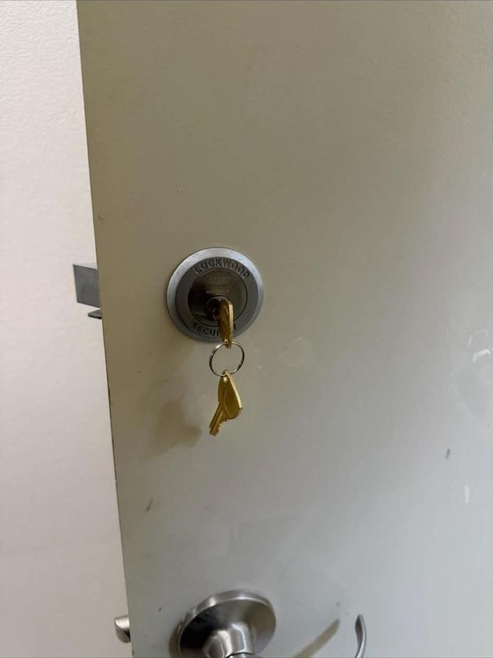 Deadlock on a closed front door with the key in it